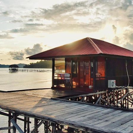 Coriana Dive Resort Waisai Eksteriør bilde